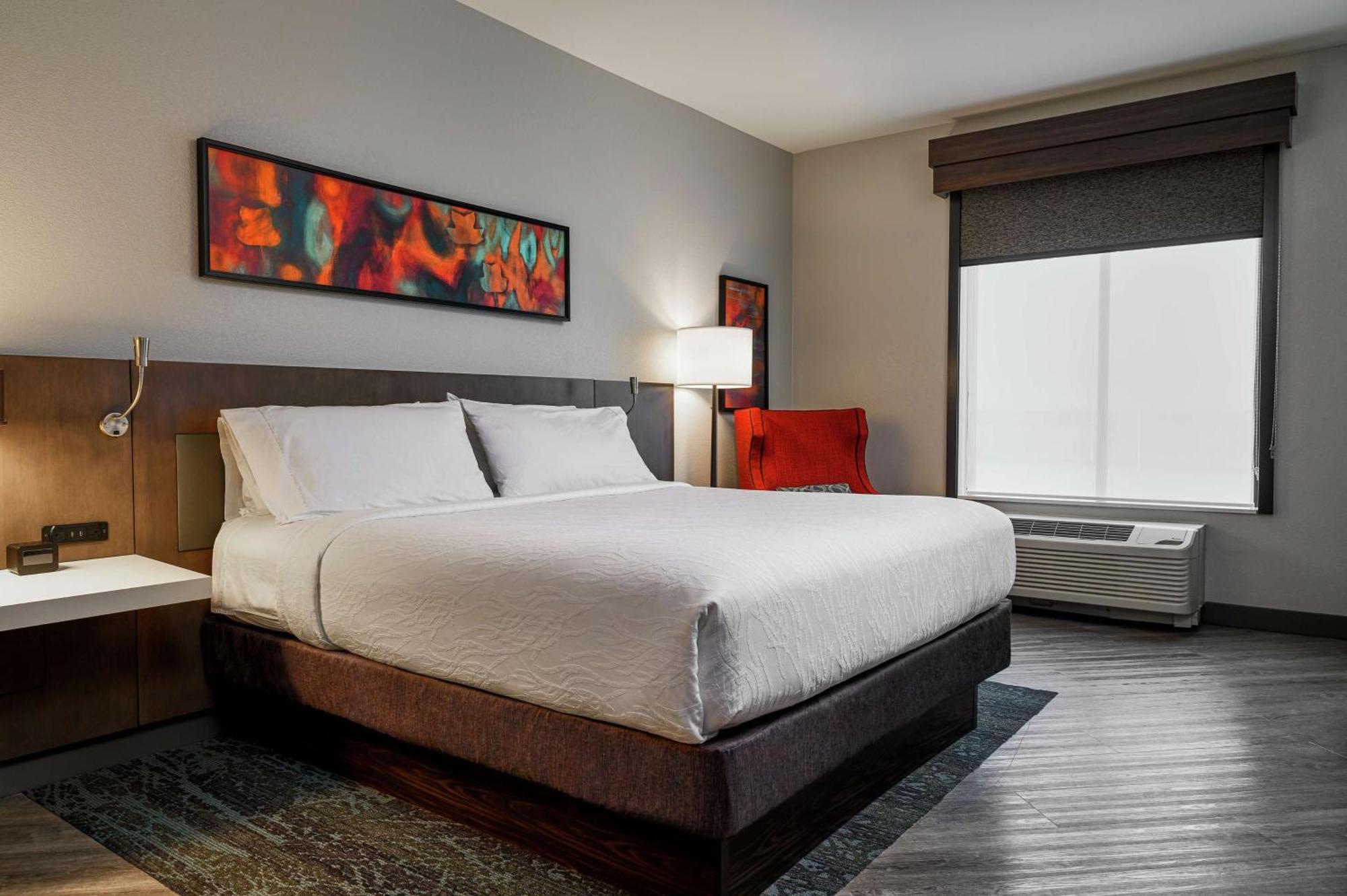 Hilton Garden Inn Louisville Mall Of St. Matthews מראה חיצוני תמונה